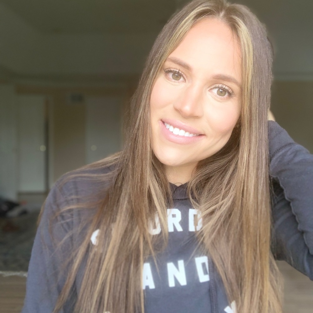 Meet your Posher, Laura